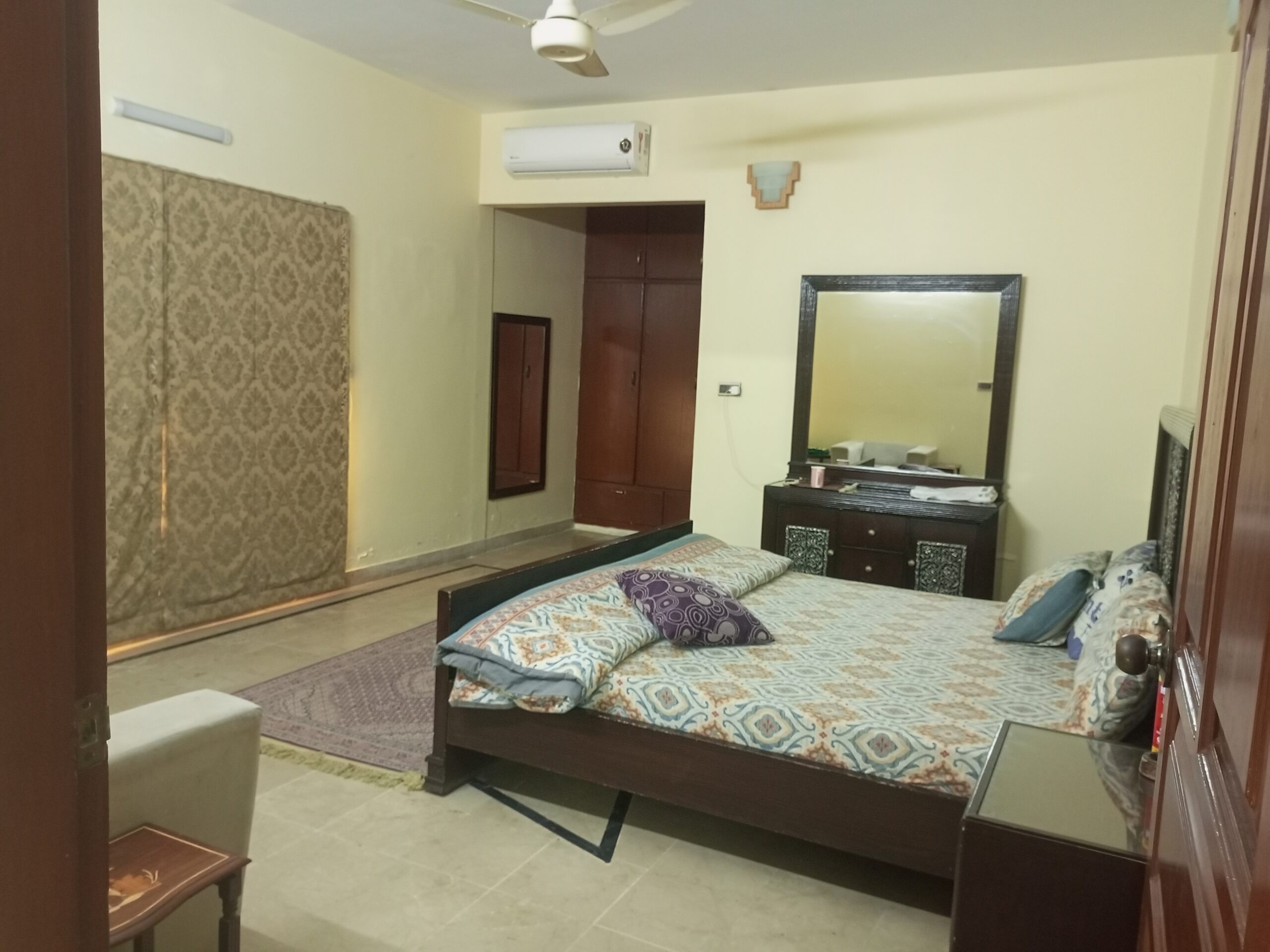 500 Yards Bungalow